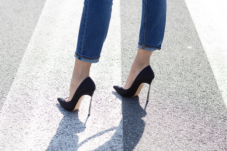 Casadei Blade pumps 