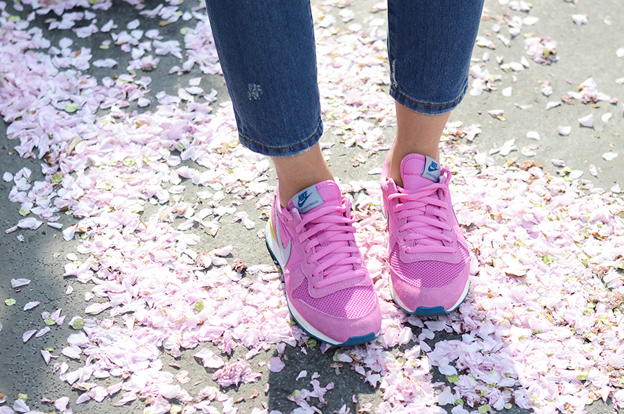 Nike Internationalist in Pink  (1)