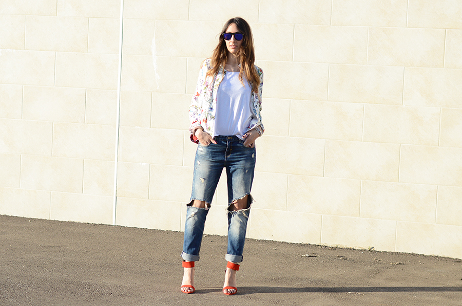 Ripped jeans 