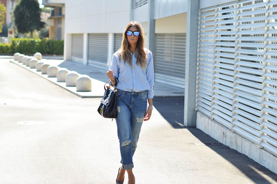 Italian Fashion Blogger total denim look