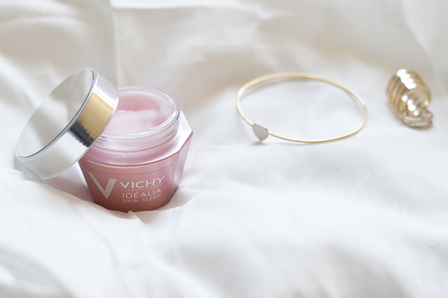 vichy-idéalia-skin-sleep-cream