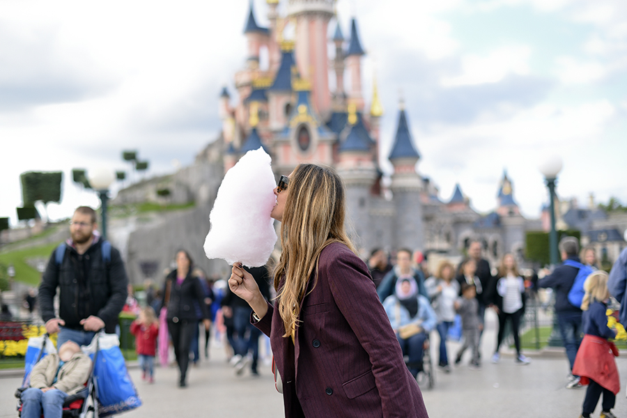 elisa-taviti-disneyland-paris