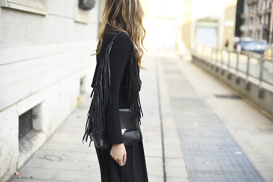 black-outfit